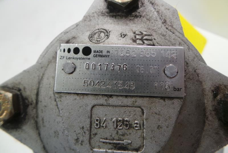 Iveco Daily 50C15 Bj.2007 original Servopumpe Servolenkung ZF 7682955142